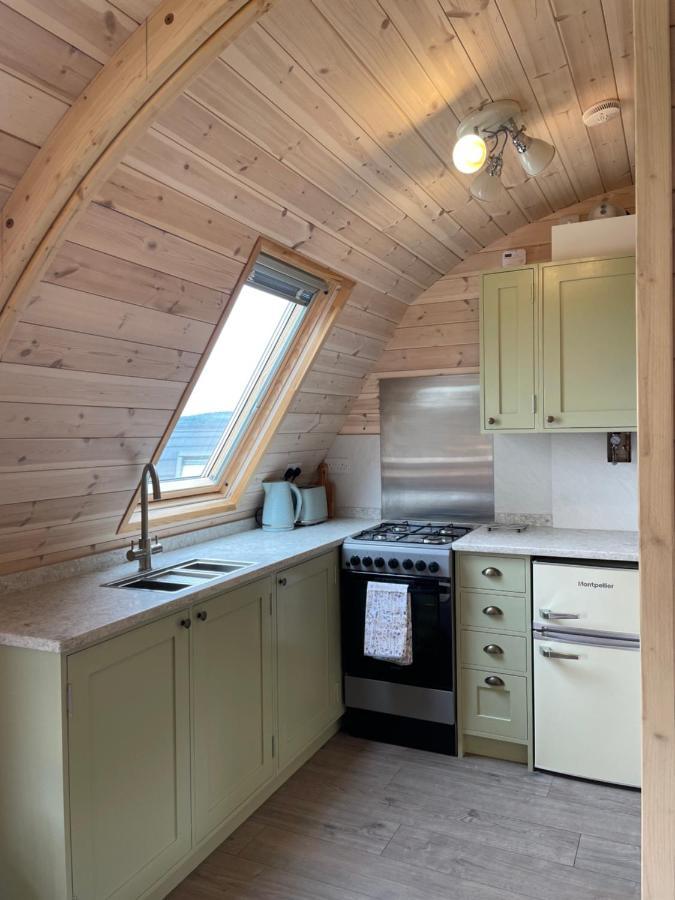Rabbit Glamping Pod School House Farm Hotel Leighton  Luaran gambar