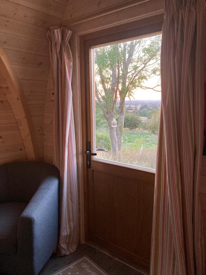 Rabbit Glamping Pod School House Farm Hotel Leighton  Luaran gambar