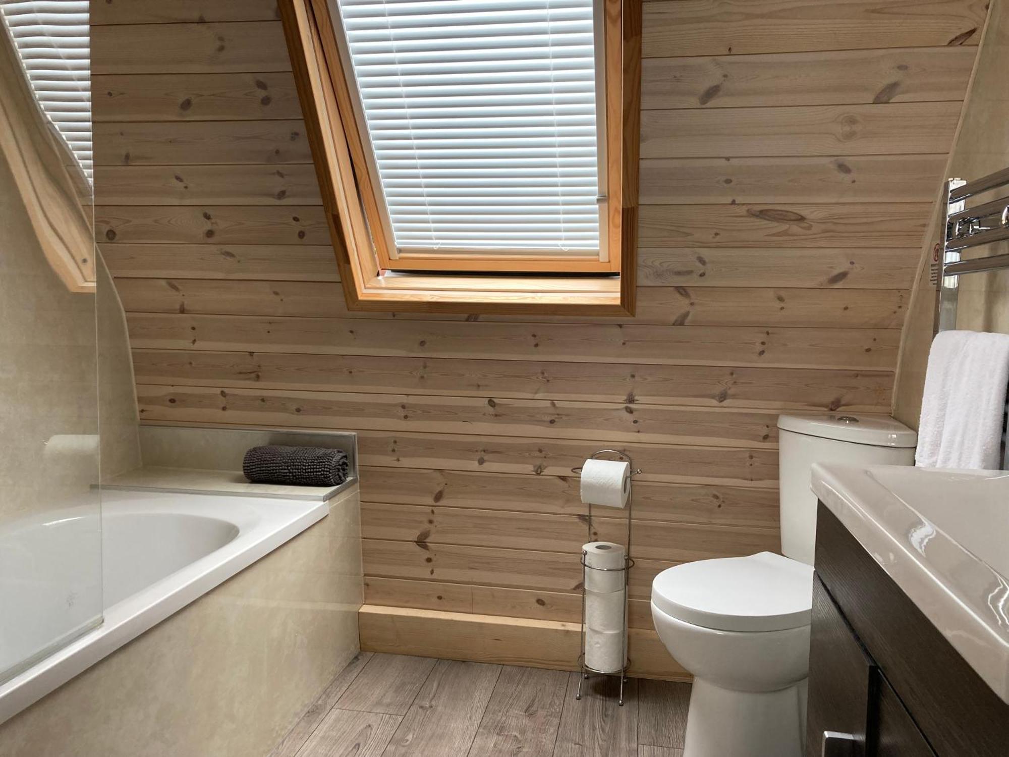 Rabbit Glamping Pod School House Farm Hotel Leighton  Luaran gambar